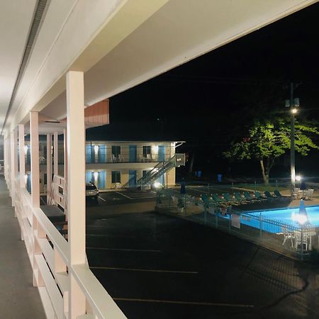 Starlite Motel ウィスコンシン デルズ エクステリア 写真
