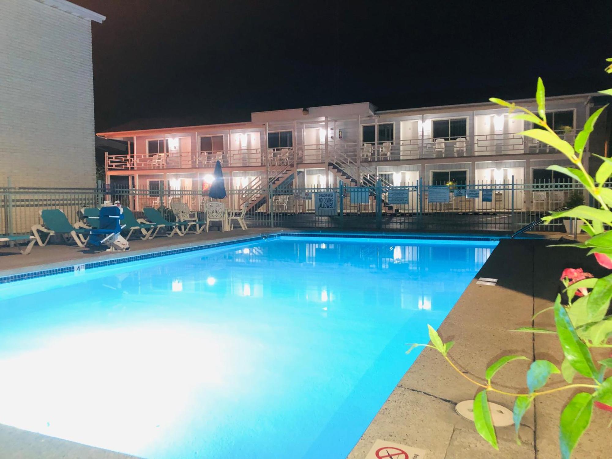 Starlite Motel ウィスコンシン デルズ エクステリア 写真