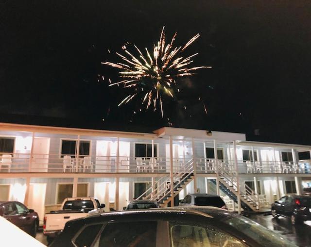 Starlite Motel ウィスコンシン デルズ エクステリア 写真