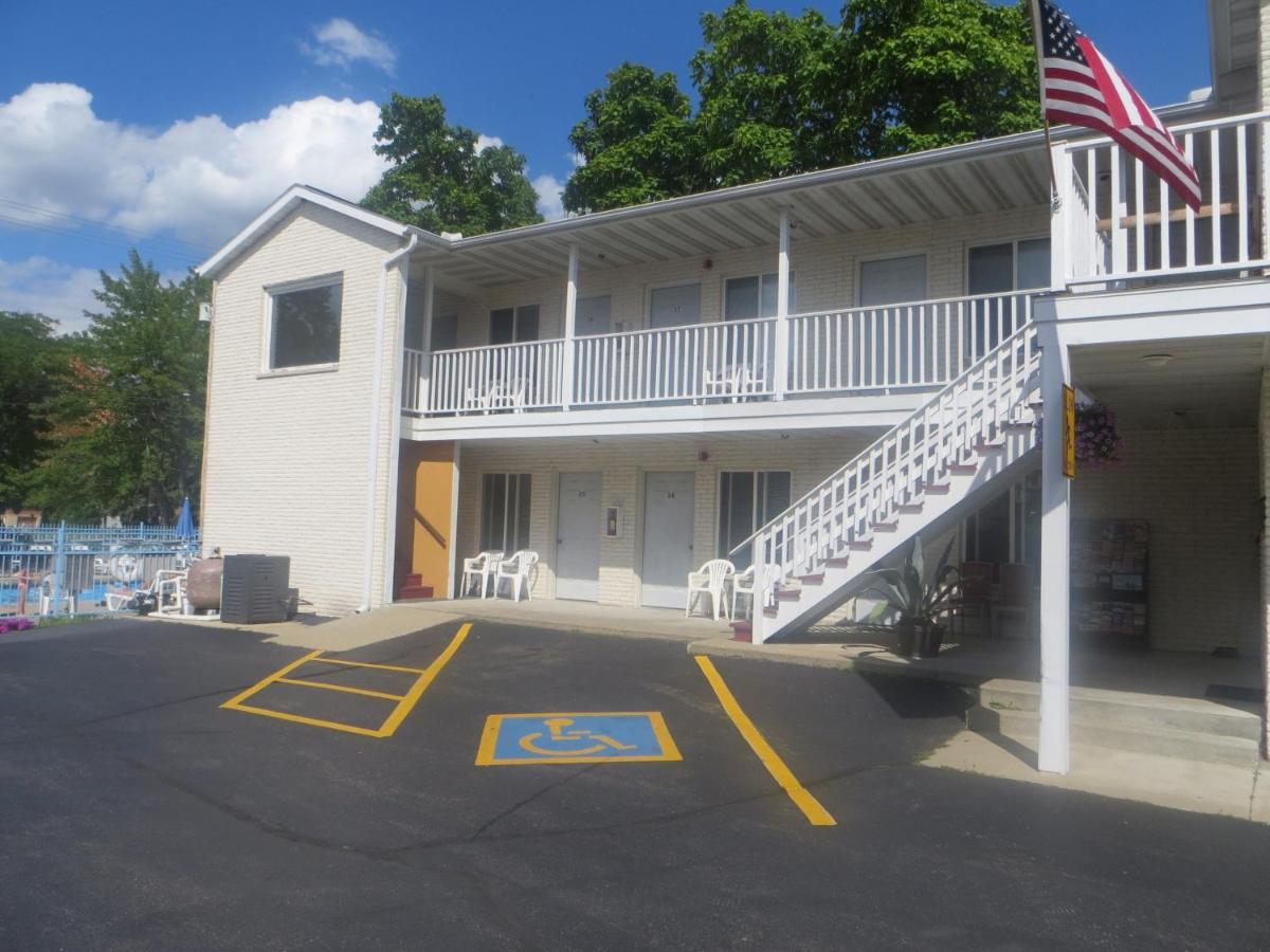 Starlite Motel ウィスコンシン デルズ エクステリア 写真